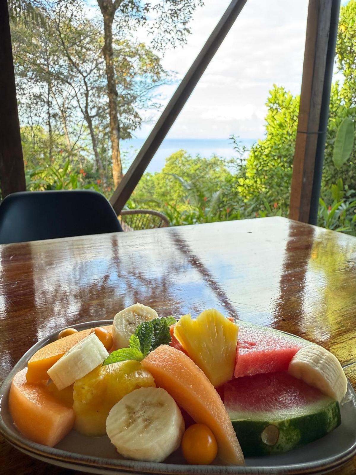 Casa Oh - Oceanview Guesthouse Увита Экстерьер фото